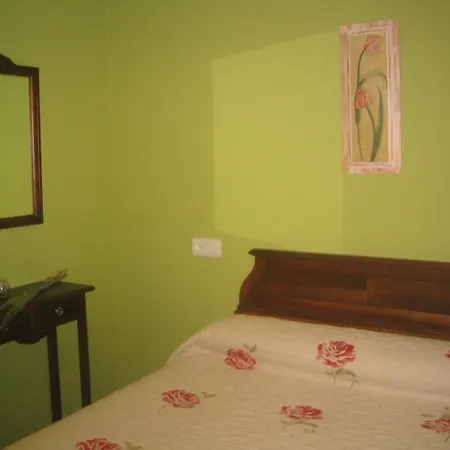 Apartamentos Rurales Buenamadre Pola de Somiedo Zimmer foto